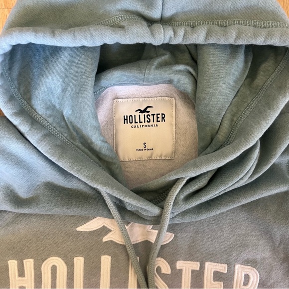 Y2K Hollister California Hoodie Vintage Style Embroidered Logo NWOT - Picture 3 of 4